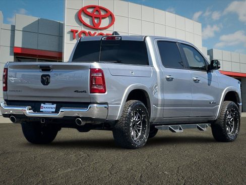 Used 2022 RAM 1500 Laramie AWD/4WD image 3