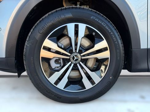 New 2026 Mercedes-Benz GLB 250 image 12