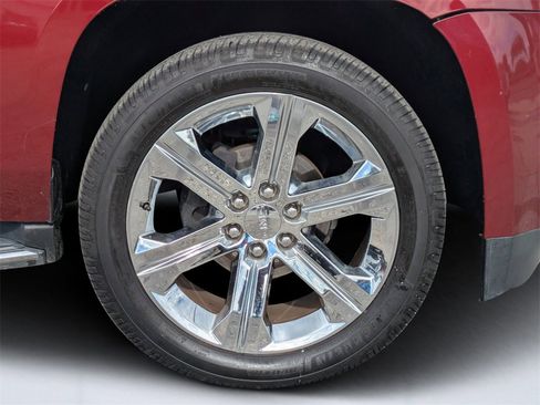 Used 2019 GMC Yukon SLT w/ Open Road Package image 11