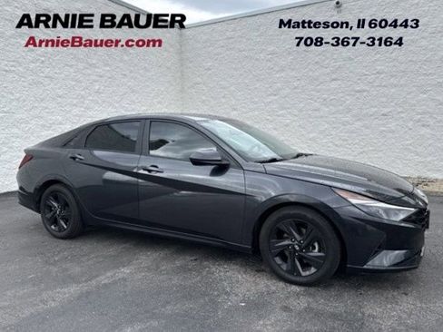 Used 2021 Hyundai Elantra SEL FWD image 1