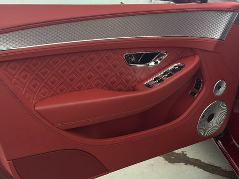 Certified 2023 Bentley Continental GT Azure image 12