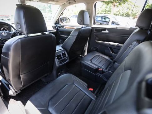 Used 2018 Volkswagen Atlas SEL Premium AWD/4WD image 37