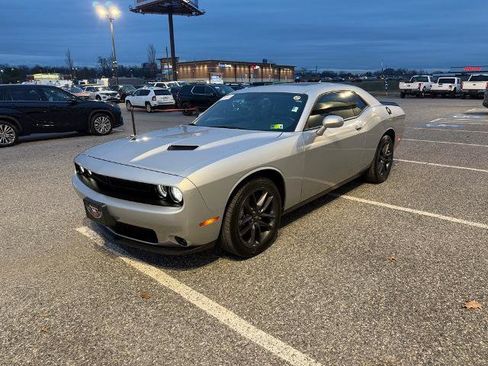 Used 2021 Dodge Challenger SXT w/ Plus Package image 4