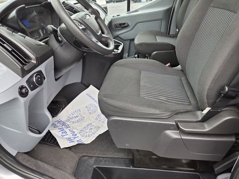 Used 2019 Ford Transit 350 XLT image 14