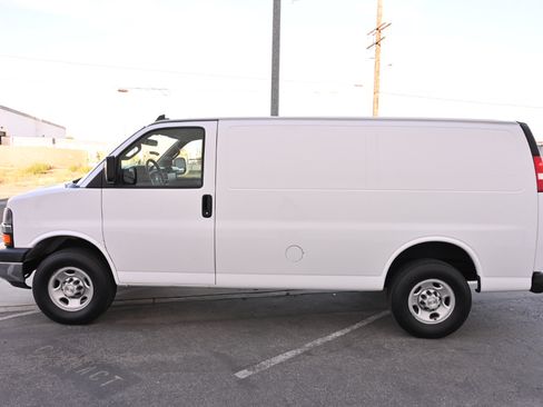 Used 2023 Chevrolet Express 2500 w/ Driver Convenience Package RWD image 2