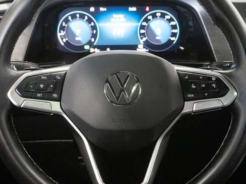 Used 2024 Volkswagen Atlas Cross Sport SE w/ Panoramic Sunroof Package AWD/4WD image 19