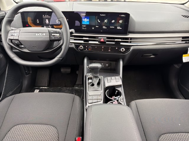 New 2027 Kia Sportage LX FWD image 9