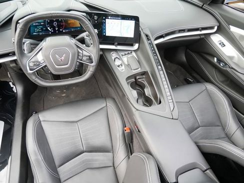 Used 2024 Chevrolet Corvette Stingray w/ Z51 Performance Package image 10