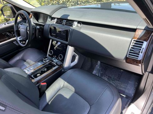 Used 2020 Land Rover Range Rover HSE AWD/4WD image 6
