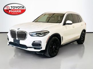 Used 2021 BMW X5 sDrive40i w/ Premium Package RWD video 1