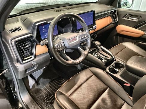 Used 2023 GMC Canyon AT4 w/ AT4 Premium Package image 10