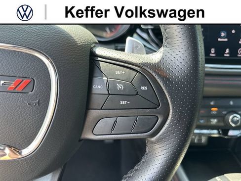 Used 2025 Dodge Durango GT RWD image 35