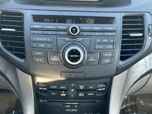 Used 2010 Acura TSX Sedan image 27