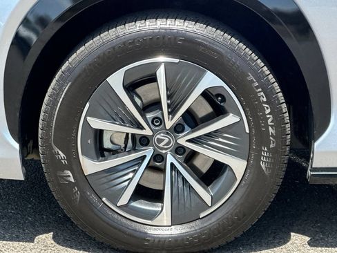 Used 2024 Lexus RZ 300e Premium FWD image 32