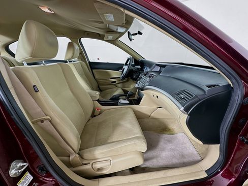 Used 2012 Honda Accord LX image 28