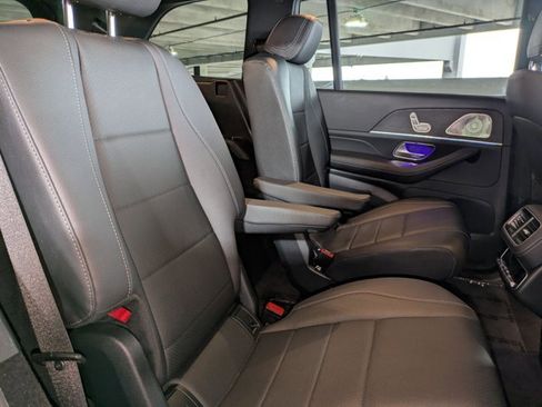 Certified 2024 Mercedes-Benz GLS 450 4MATIC image 21