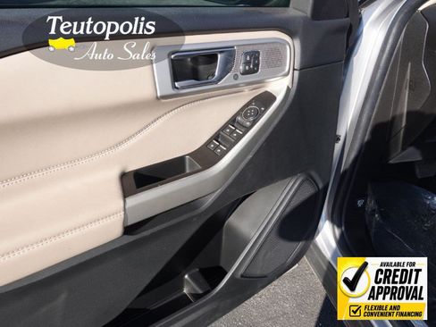 Used 2022 Ford Explorer Limited w/ Equipment Group 301A RWD image 14