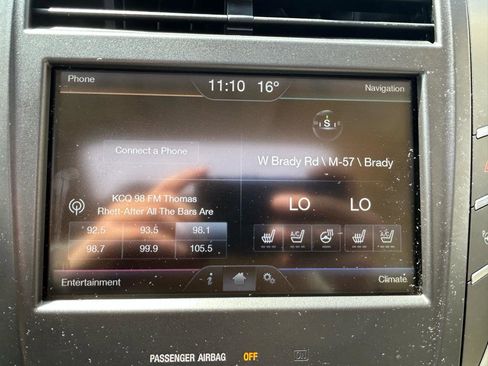 Used 2015 Lincoln MKC AWD w/ Equipment Group 102A Reserve image 23