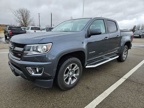 Used 2017 Chevrolet Colorado Z71 image 3