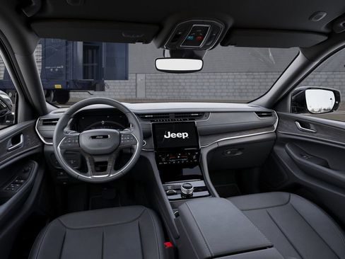 New 2025 Jeep Grand Cherokee L Limited w/ Black Appearance Package image 14