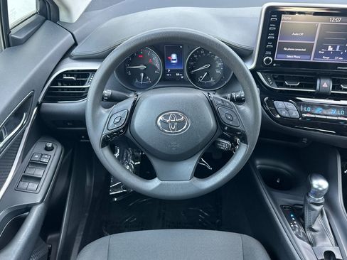 Certified 2021 Toyota C-HR LE image 13