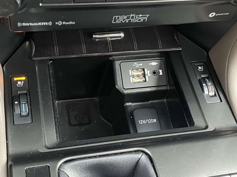 Used 2023 Lexus GX 460 Premium AWD/4WD image 30