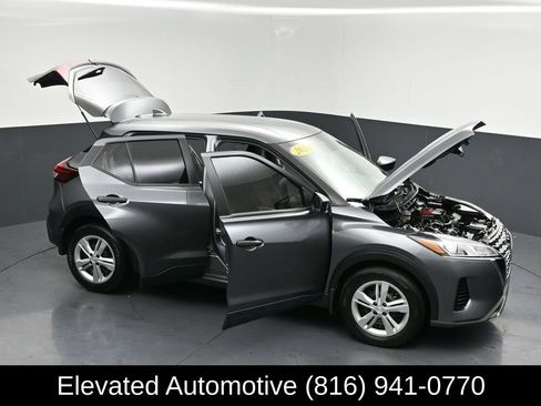 Used 2024 Nissan Kicks S FWD image 30