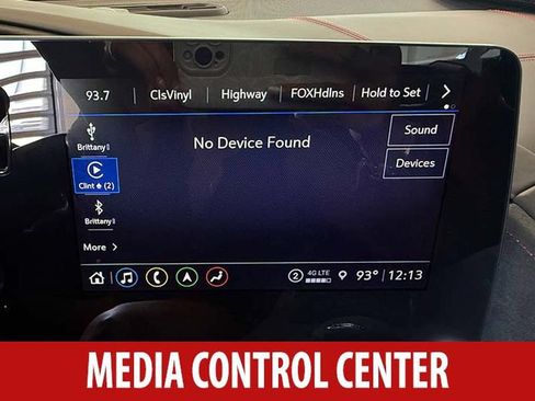 Used 2021 Chevrolet Corvette Stingray Premium Cpe w/ Z51 Performance Package RWD image 15
