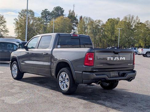 New 2026 RAM 1500 Big Horn AWD/4WD image 3