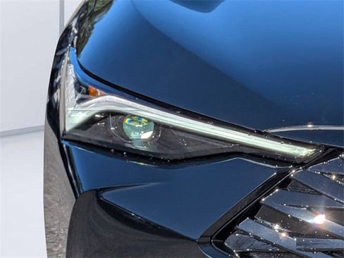 Certified 2025 Acura ADX A-Spec image 9