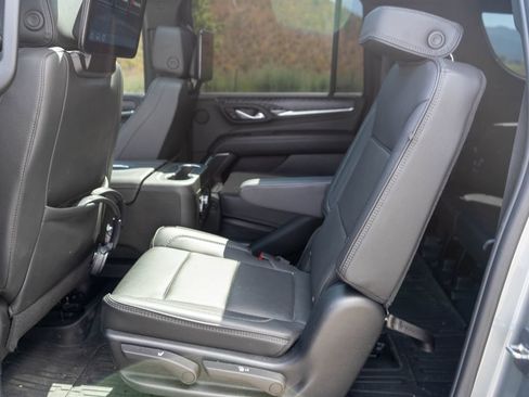 Certified 2023 GMC Yukon XL Denali w/ LPO, Floor Liner Package AWD/4WD image 13