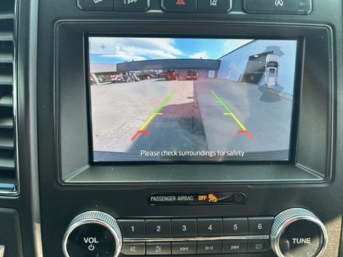 Certified 2020 Ford Expedition Limited AWD/4WD image 3