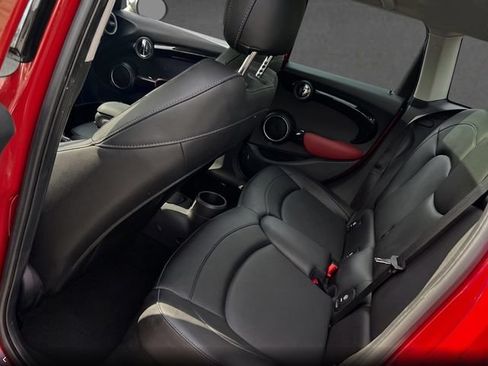 Used 2015 MINI Cooper S FWD image 7