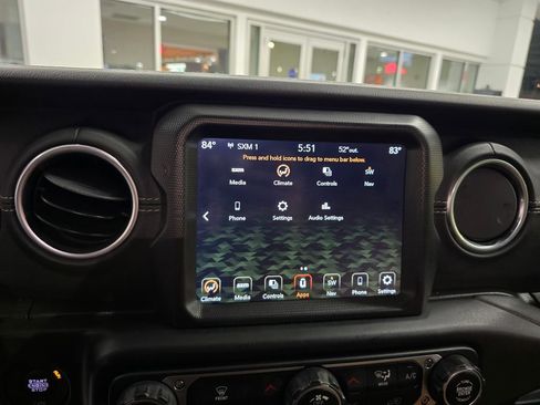 Certified 2020 Jeep Wrangler Unlimited Sahara image 24