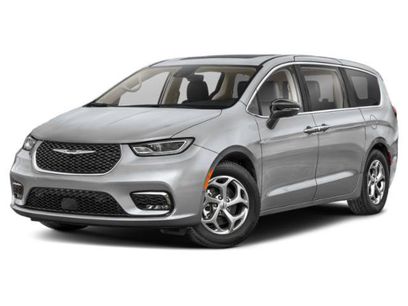 Certified 2025 Chrysler Pacifica Limited