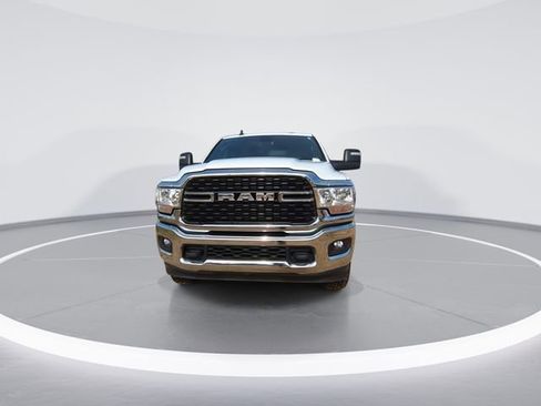 Used 2024 RAM 2500 Big Horn image 3