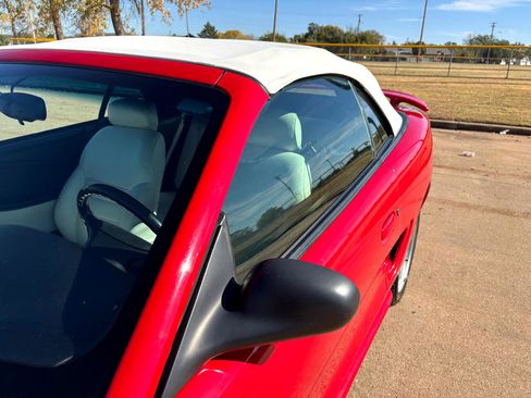 Used 1994 Ford Mustang GT image 35