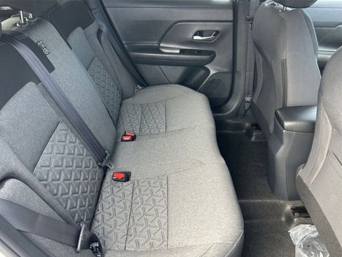 New 2026 Nissan Kicks SV image 14