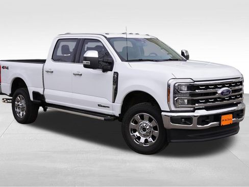 Used 2026 Ford F350 Lariat w/ Chrome Package AWD/4WD image 1