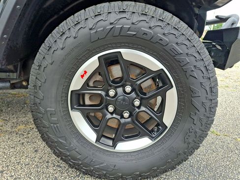Used 2020 Jeep Wrangler Unlimited Rubicon AWD/4WD image 27