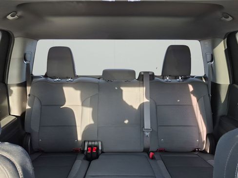 Used 2023 Chevrolet Silverado 1500 LT image 42