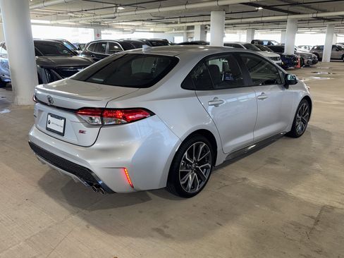 Used 2021 Toyota Corolla SE image 8