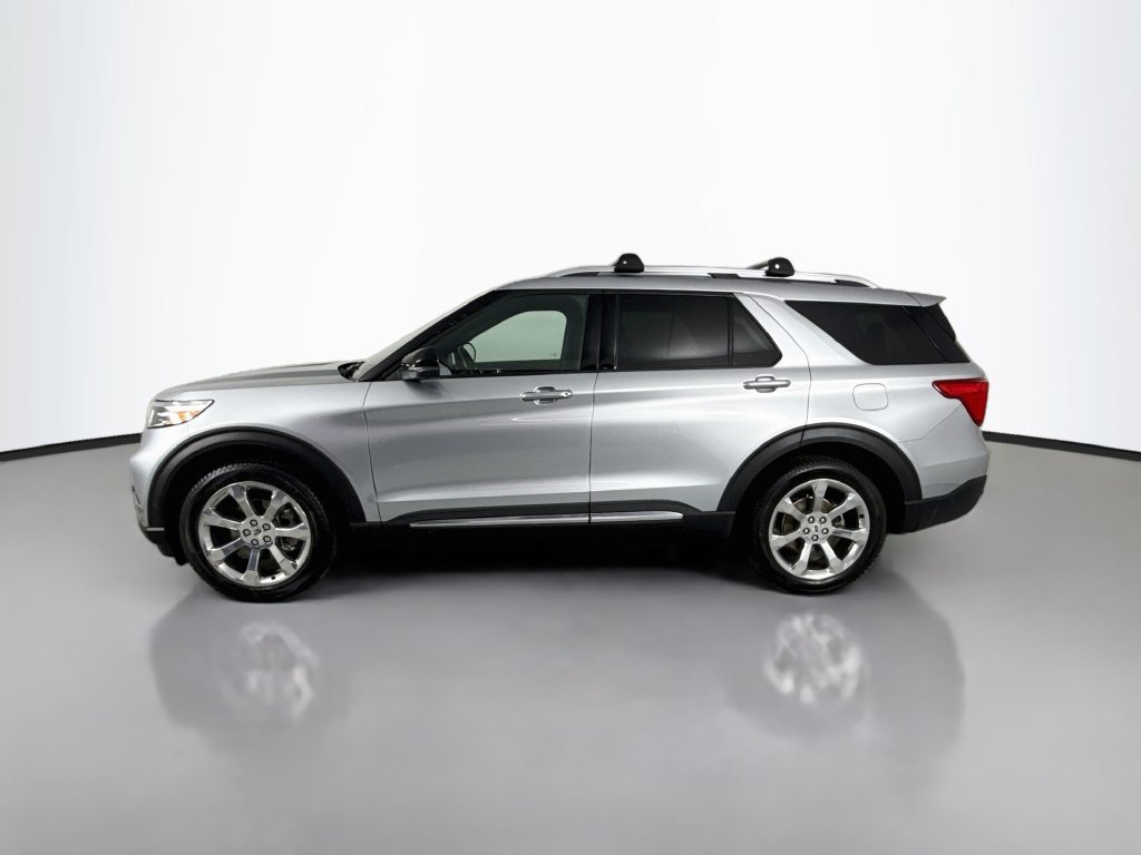 Used 2020 Ford Explorer Platinum w/ Premium Technology Package AWD/4WD image 2