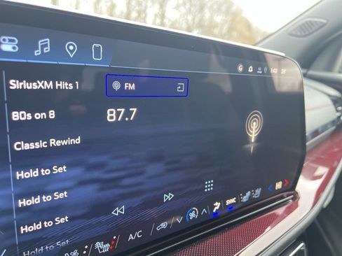 New 2026 Chevrolet Traverse RS w/ LPO, Floor Liner Package image 13