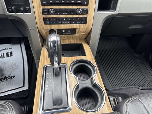 Used 2011 Ford F150 Lariat w/ Lariat Chrome Pkg image 21