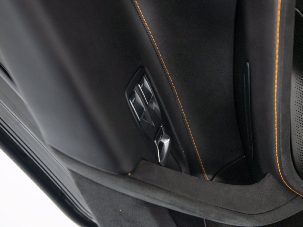Used 2024 McLaren 750S Spider RWD image 14