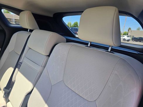 New 2026 Lexus RX 450h AWD image 18