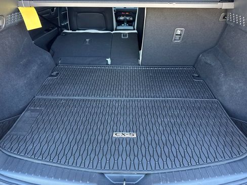 Certified 2025 MAZDA CX-5 AWD 2.5 S w/ Preferred Package image 16
