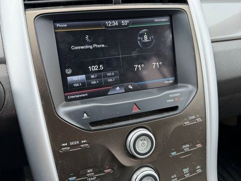 Used 2011 Ford Edge SEL w/ 201A Rapid Spec Order Code image 2