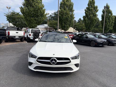 Used 2022 Mercedes-Benz CLA 250 image 9